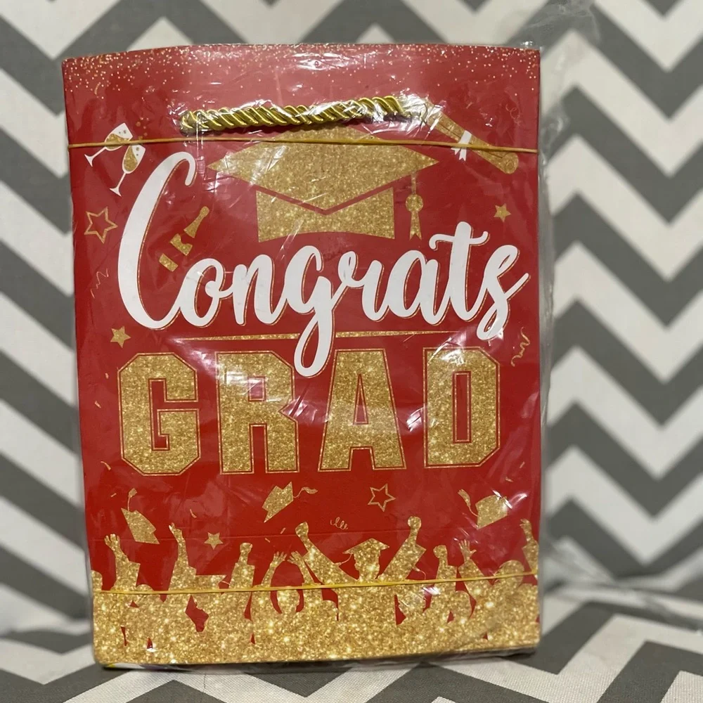 ***2/$15***   12 pack graduation  gift bags.